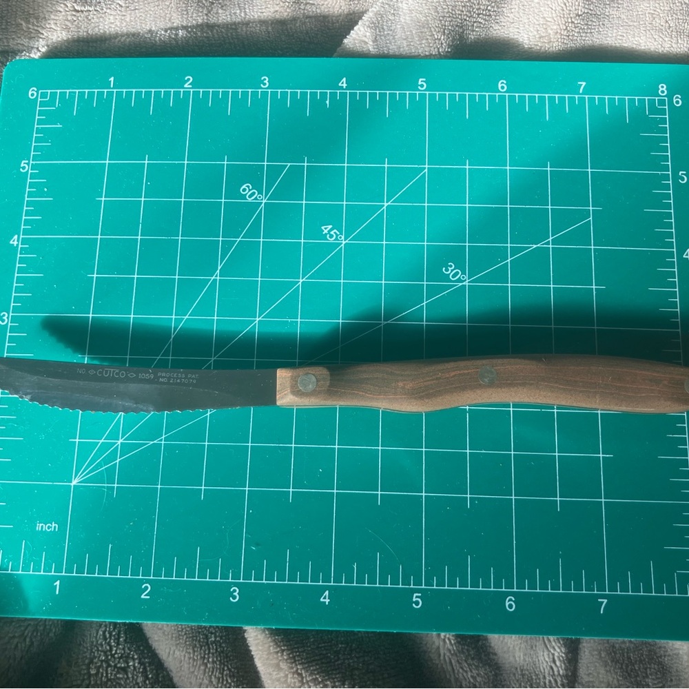 Vintage Cutco USA 1059 Serrated Blade Brown Swirl Handle Knife